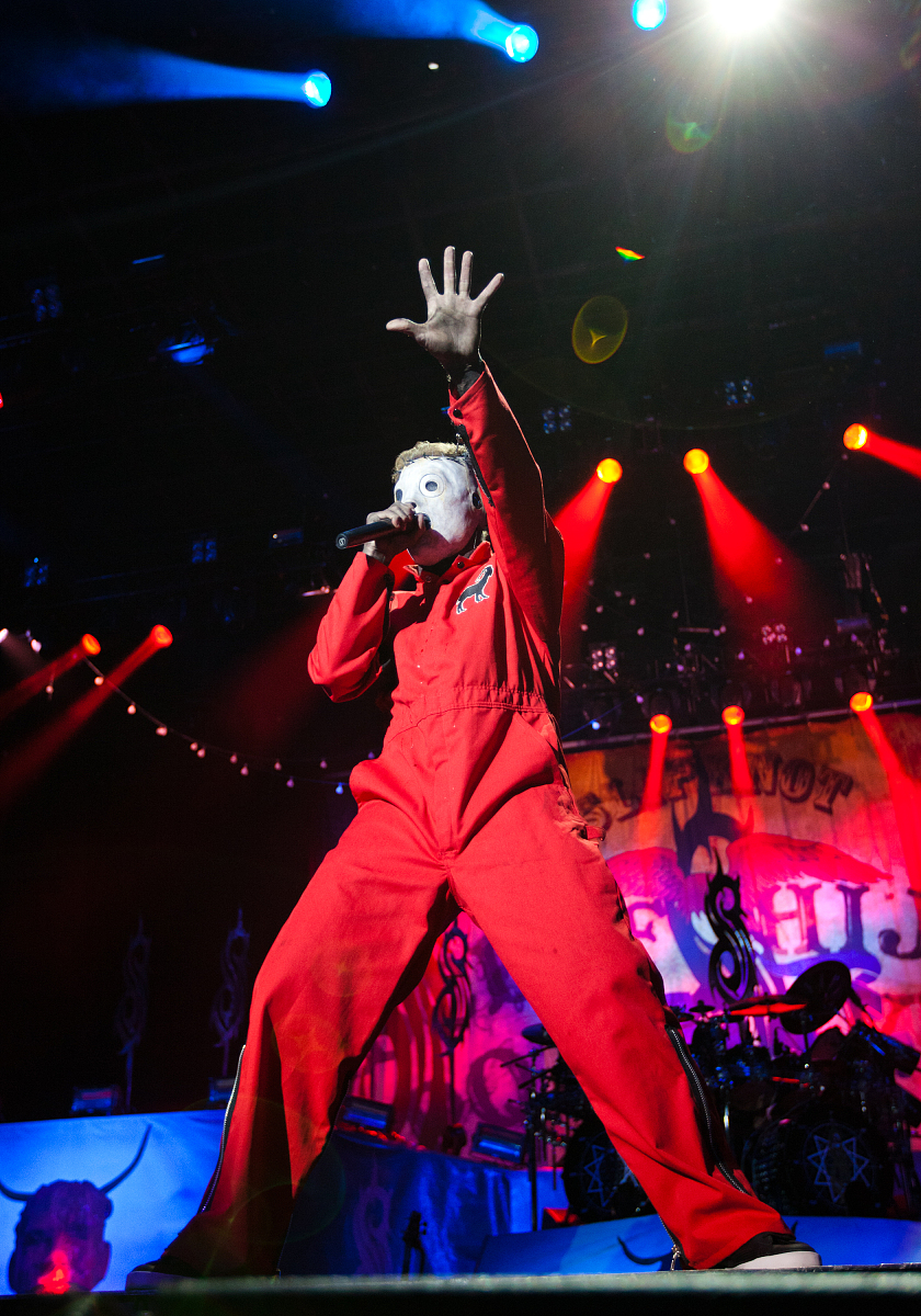 翻译TranslationSold by Rockstar Games at theRockstar Warehouse includedin the GTA V OST CD boxset andgiven to the press and fansitesbefore the release of the game