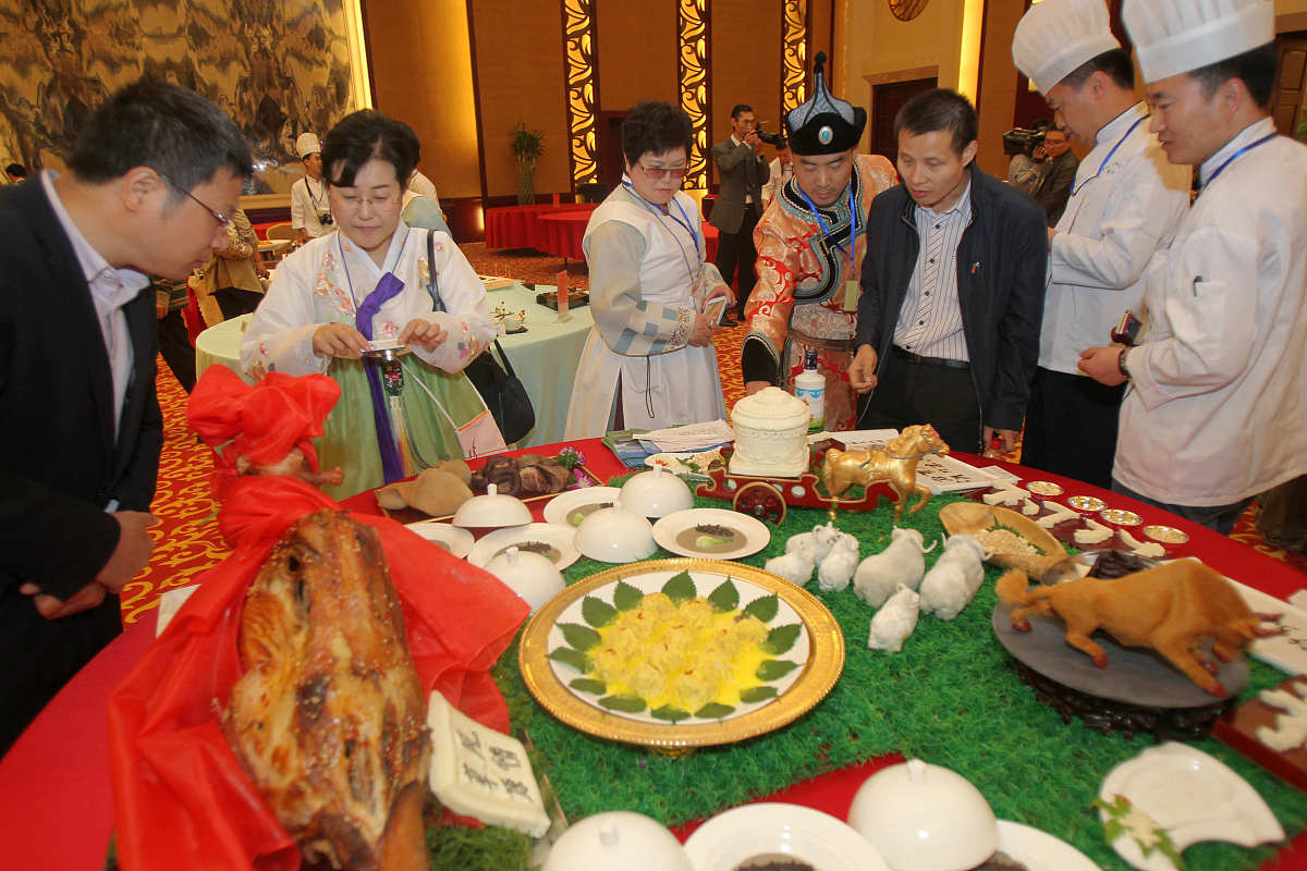 开县巨龙中等职业技术学校中餐烹饪与营养膳食专业：课程介绍、招生对象及文化传承