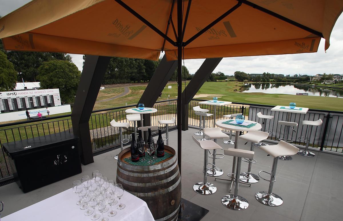 河南省女子中专的安检专业2+3本科班就业容易吗