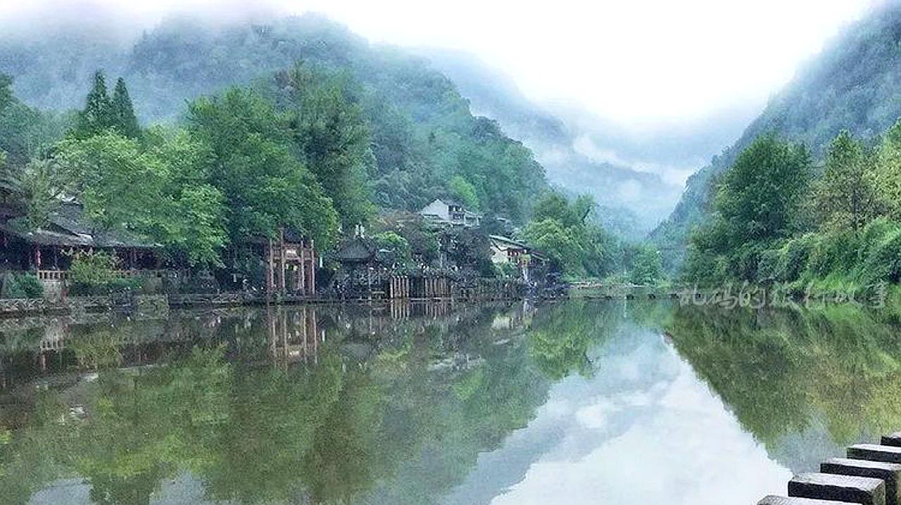 [图]四川最低调的古镇,山环水绕,风景宜人,素有烟雨柳江之美誉