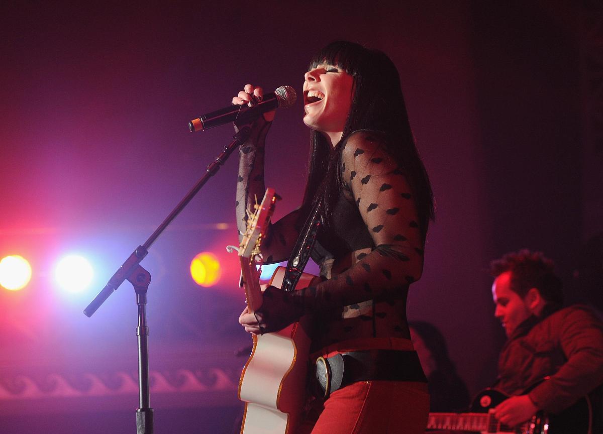 偶像效应：如何影响消费者购买力？