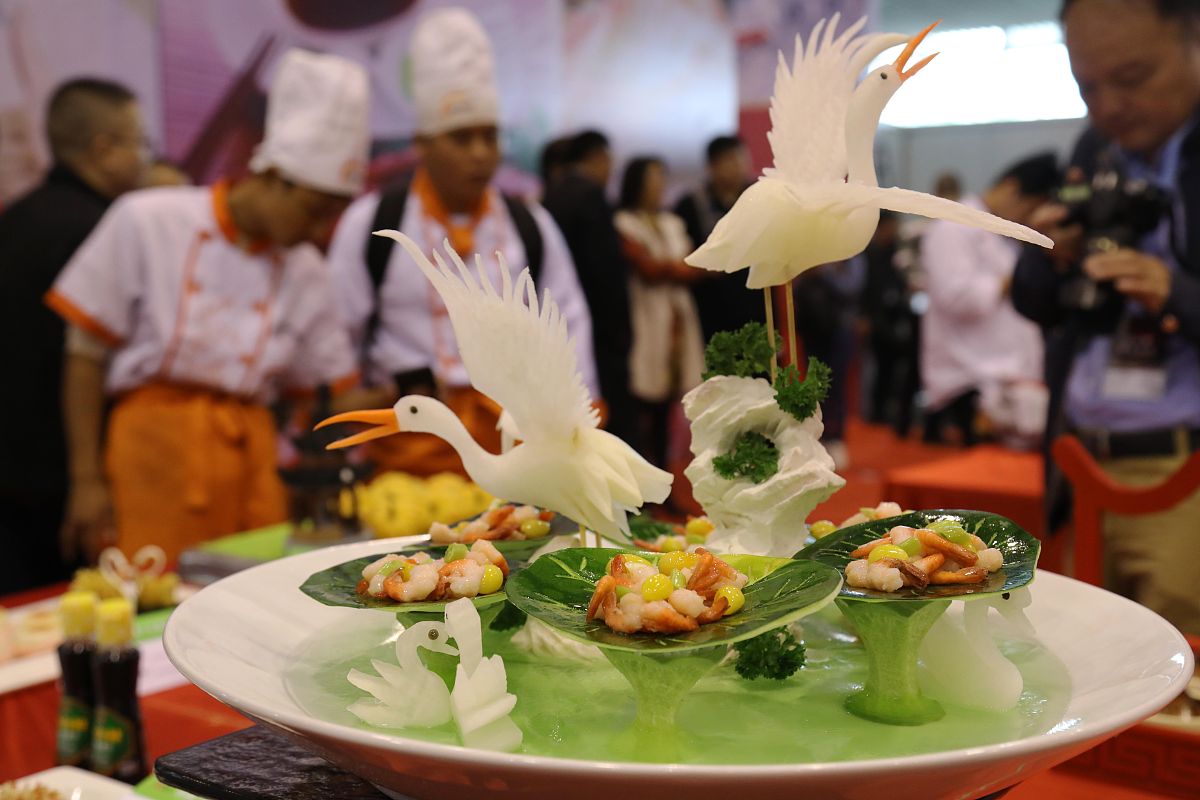 餐品品鉴 公司家宴 主持词