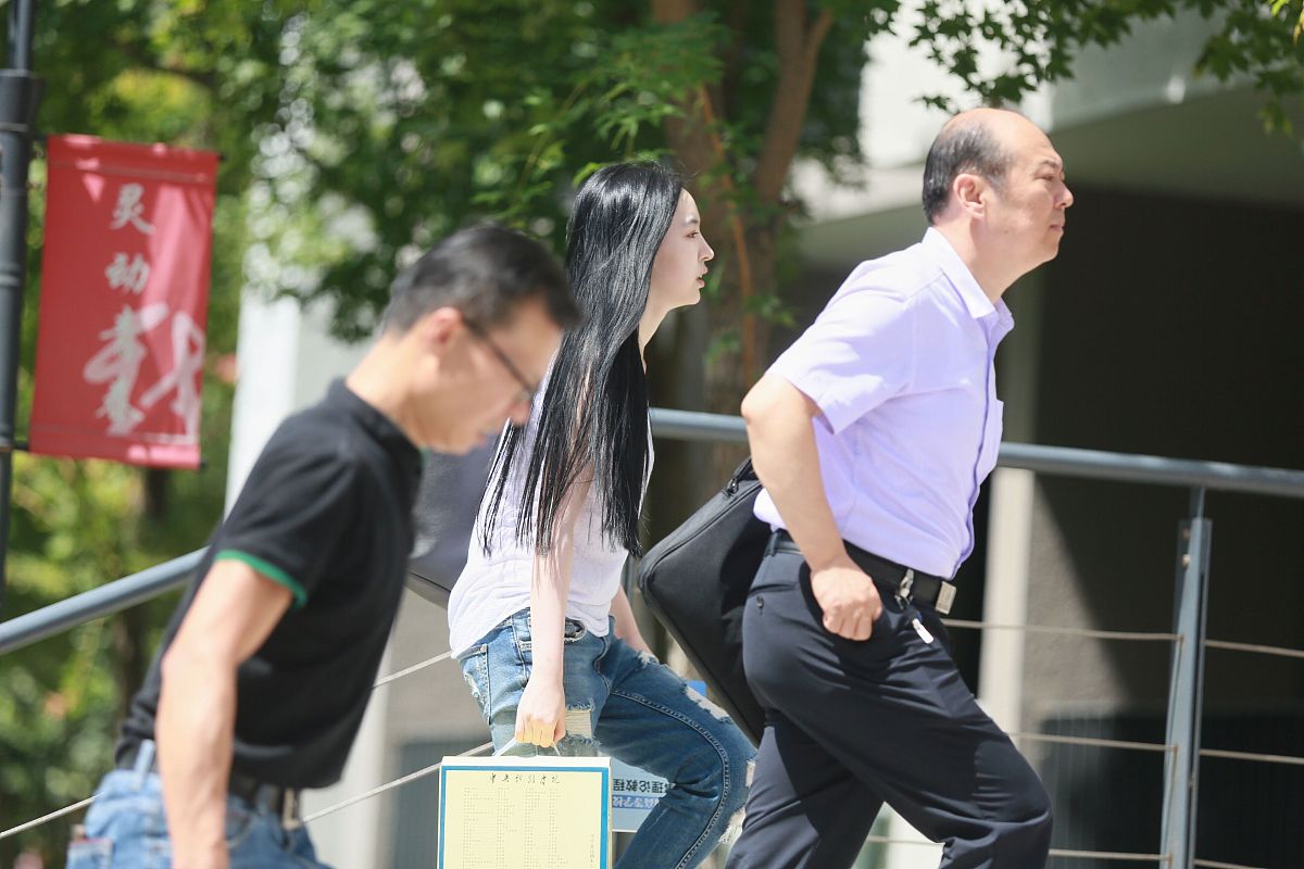 小米手机怎么拍证件照