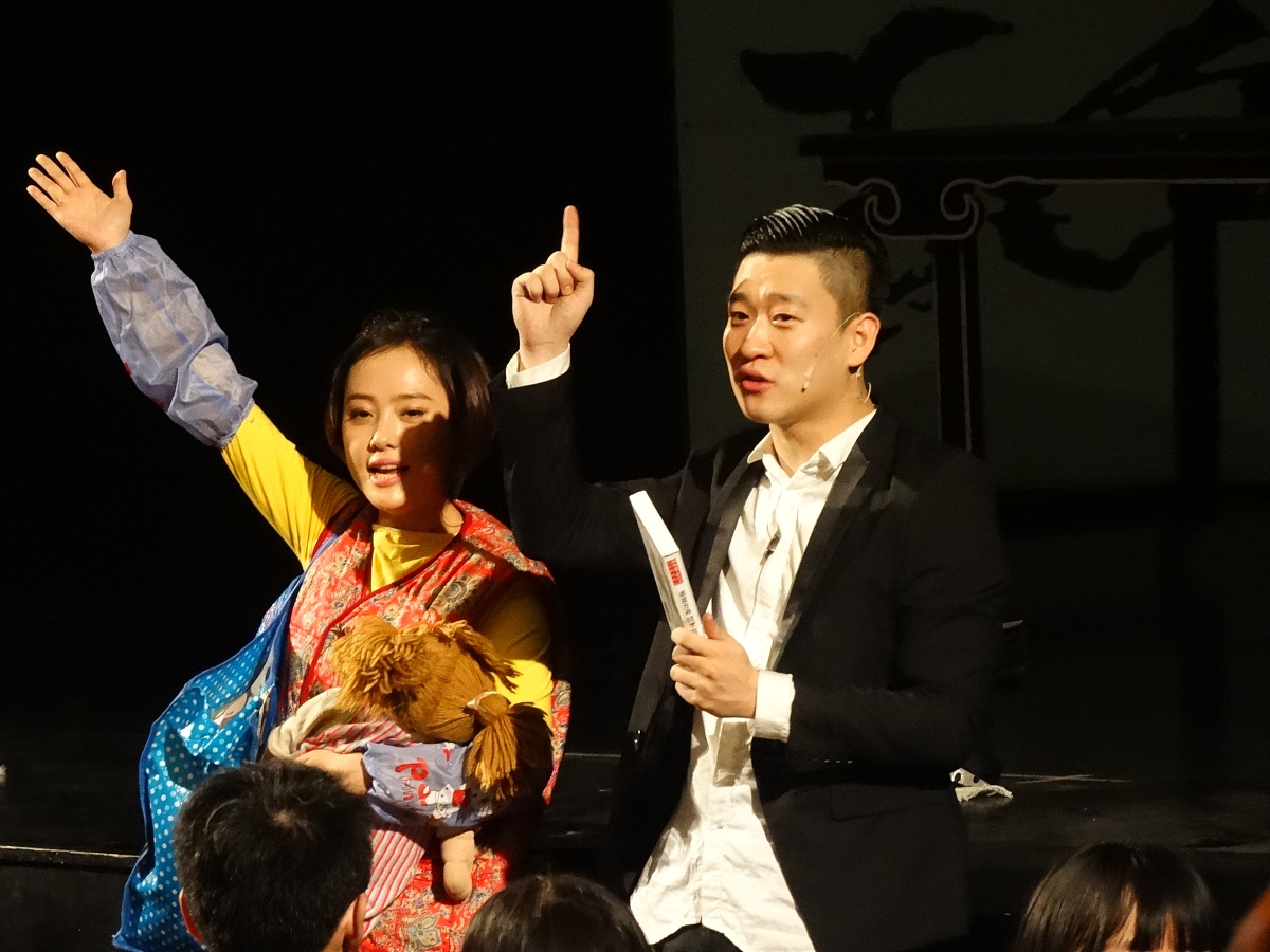 戏剧文学类型概述：从悲剧到歌剧