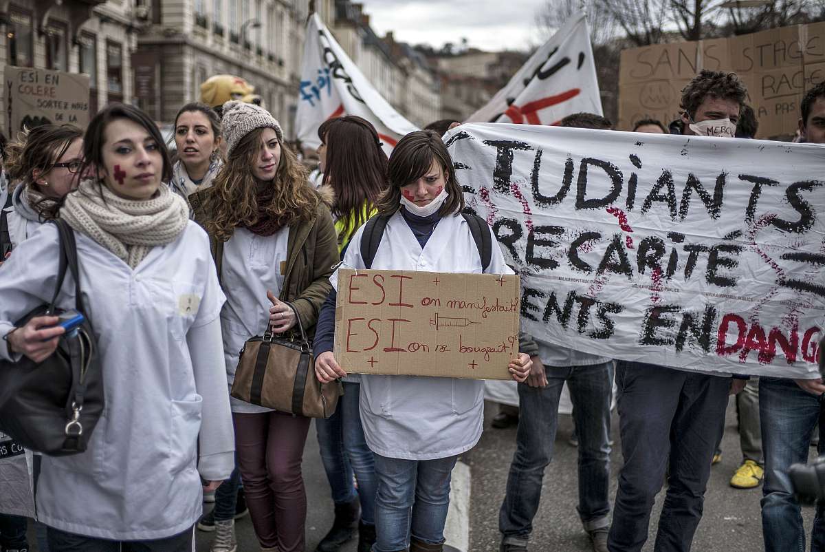 云南卫校大专招生 | 2022年招生计划公布，专业及报名指南