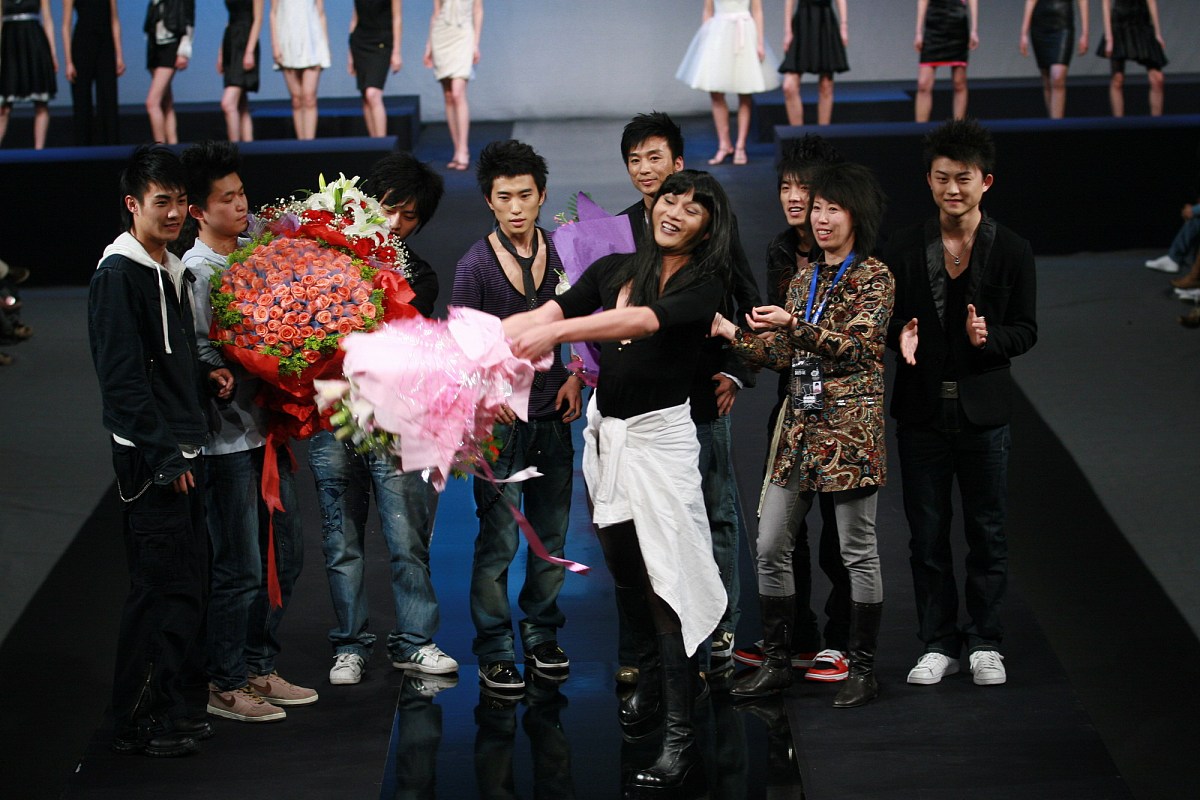2007年3月18日晚,北京中国国际时装周举行"吉米"彩妆流行趋势发布会(j