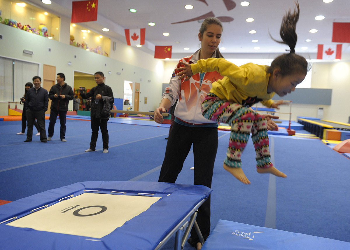 2018成都市外国语学校录取分数_外地招生