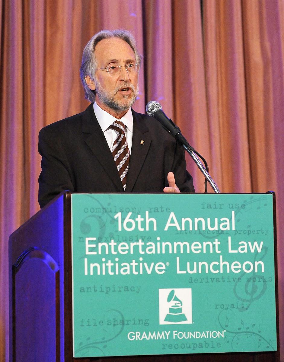 生成一份james crawford brownlies principle of public international law的大纲