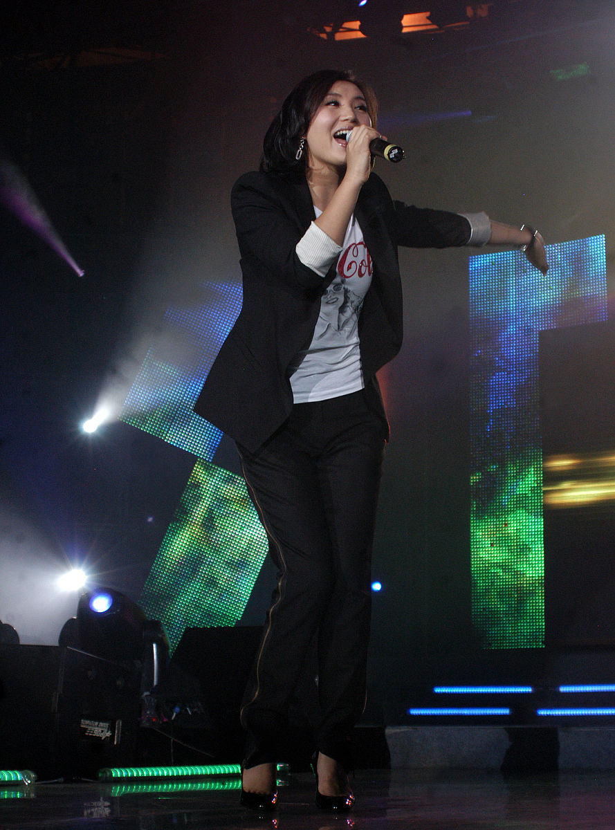2010年5月7日,盐城,"今世缘·典藏之夜"巨星演唱会."万人迷"陈好+++_+
