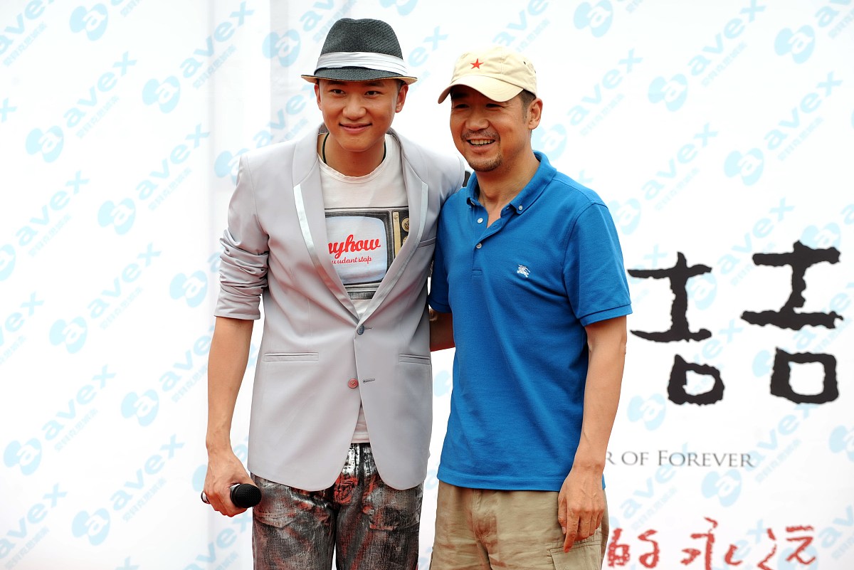 鲎血的秘密：神奇的蓝色血液及其重要作用