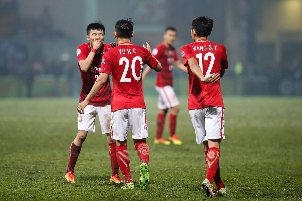 2017亚冠小组赛g组:香港东方0-6恒大淘宝 阿兰,保利尼奥各两球