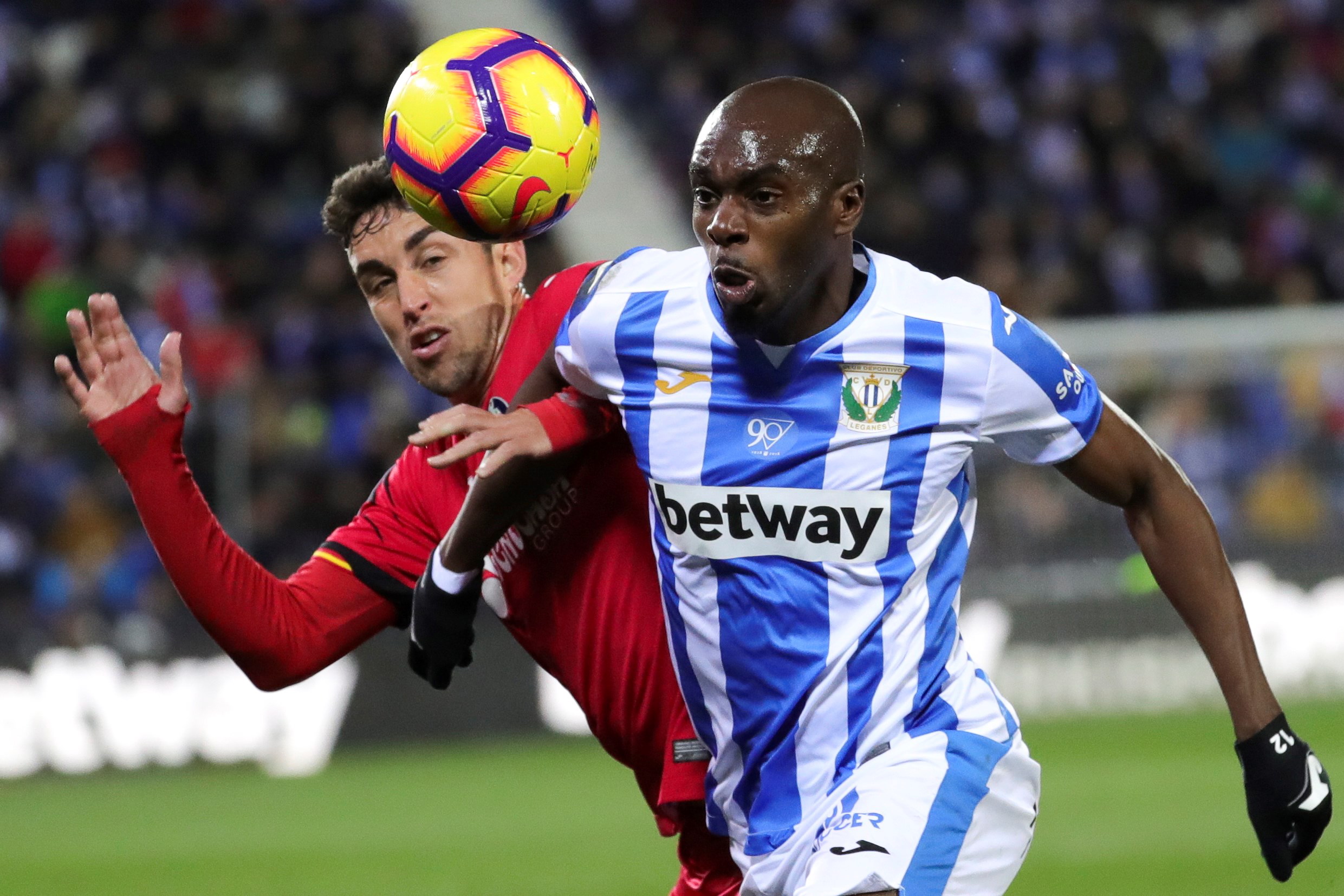 足球--西甲联赛:莱加内斯战平赫塔菲