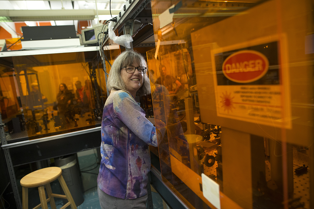 诺贝尔物理学奖：揭秘世界顶级科学奖项