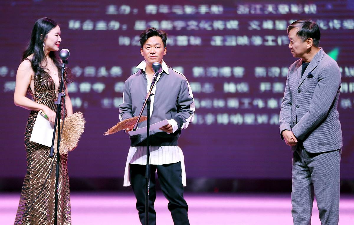 王宝强：茉莉花般纯洁，用真诚逆袭人生！