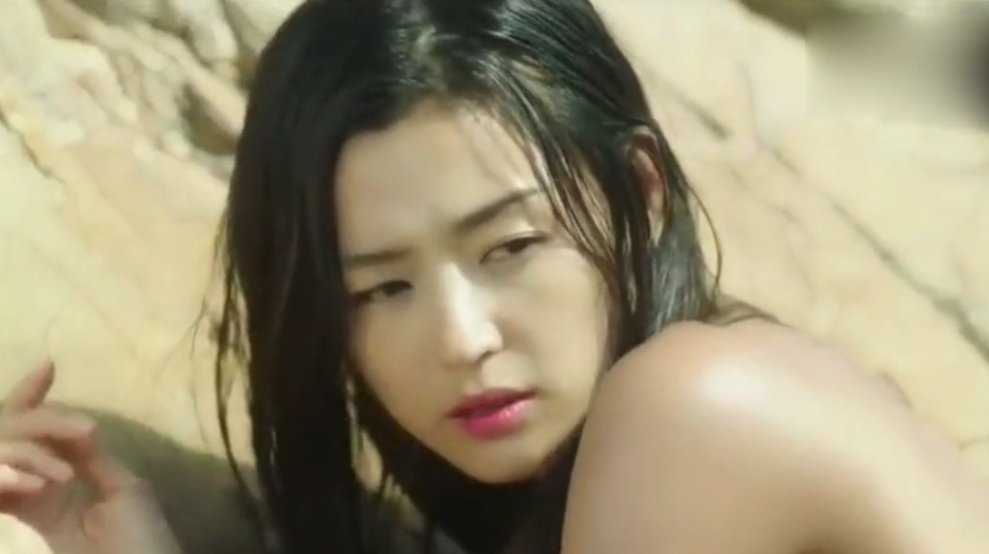 全智贤演绎的美人鱼出水芙蓉,瞬间觉得林允那个弱爆了!