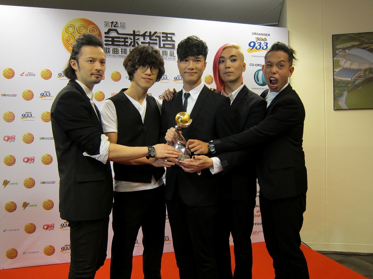 2012年11月2日,新加坡,第十二届全球华语歌曲排行榜颁奖礼.***_*** ++