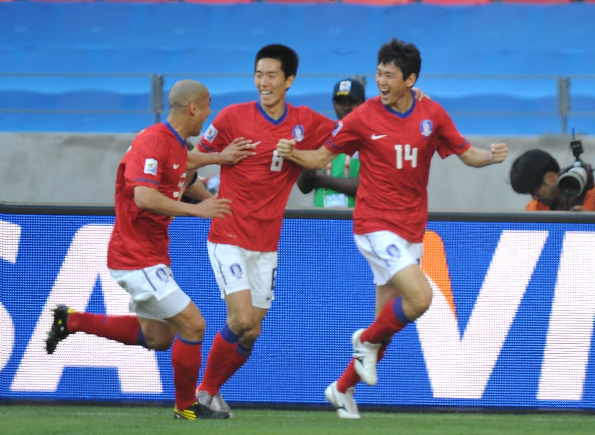2010年6月12日,南非伊丽莎白港,2010<strong>世界</strong>杯b组小组赛首轮,韩国vs希腊.