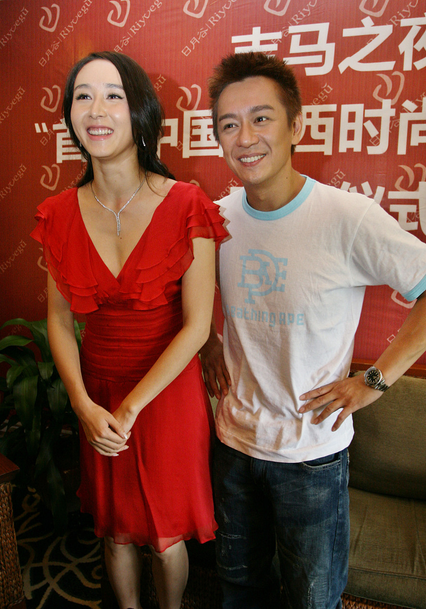 2008年9月2日,漳州,海西时尚娱乐盛典揭幕仪式.胡静,陈浩民+++_+++海