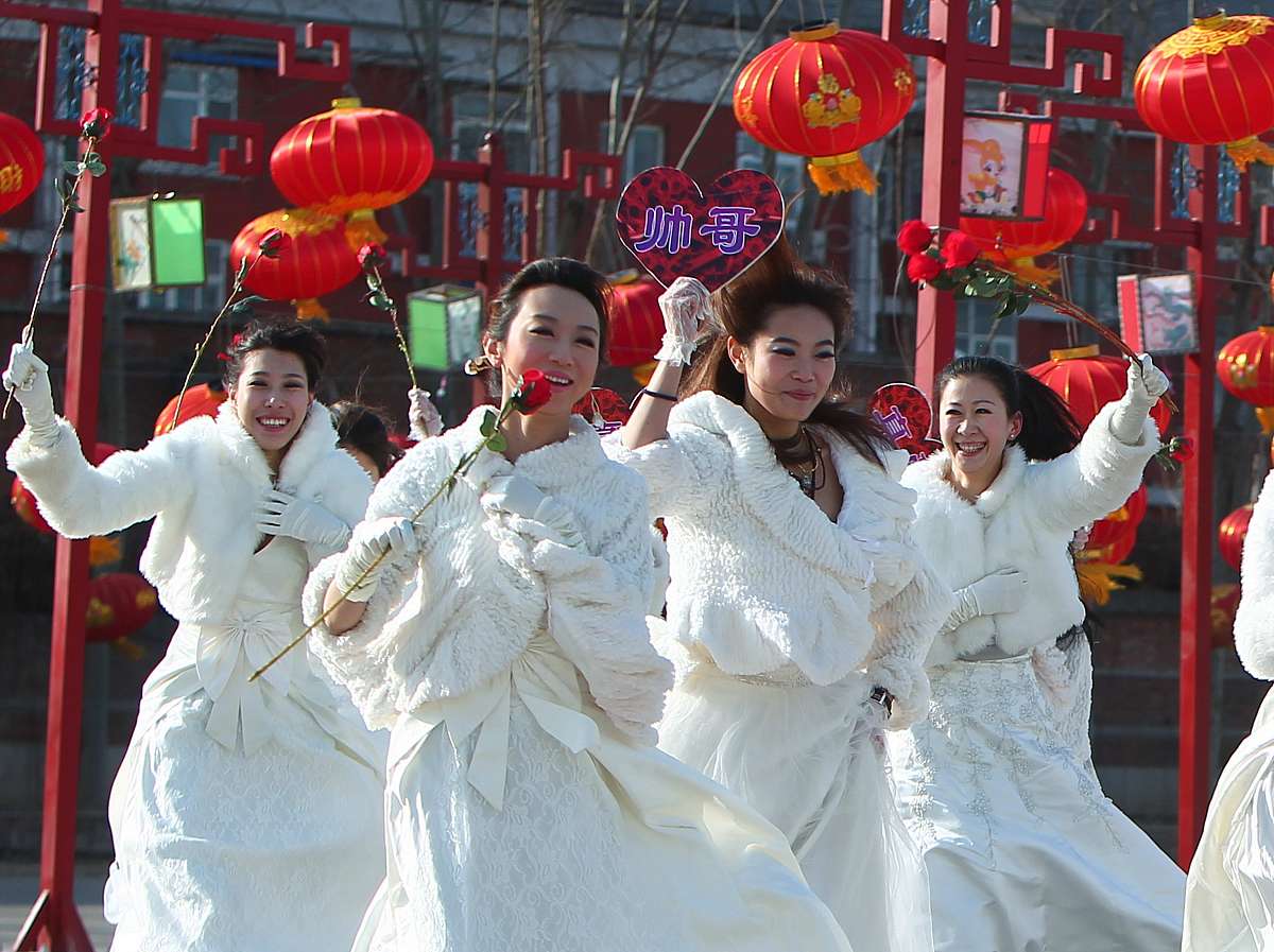 我38岁了还一直单身还有机会吗写一篇文章500字左右