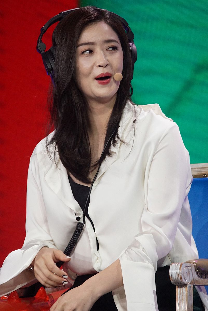 想回高中歇两天：梗的来源和含义 - 欢乐颂2