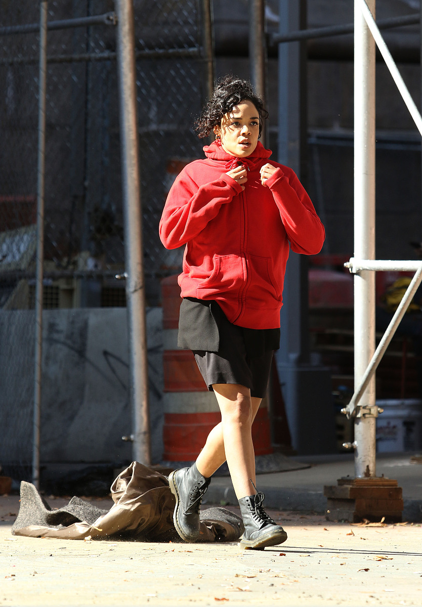 当地时间2018年10月24日,美国,泰莎·汤普森(tessa thompson)拍摄电影