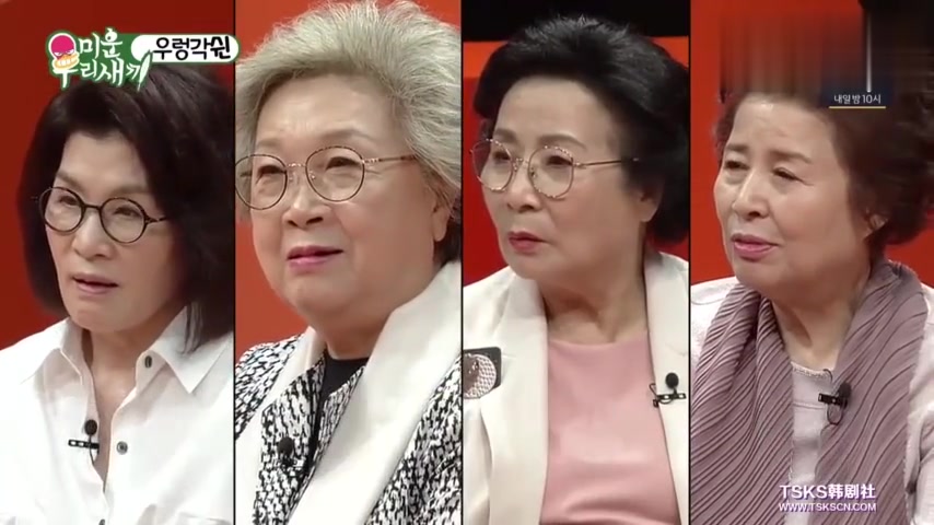 50小新金建模用烧酒瓶做蛋糕,熬完巧克力后,做好了酒瓶的模子