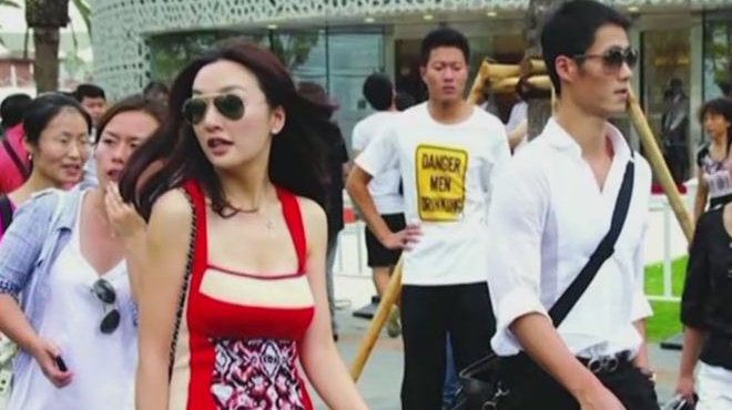国乒王励勤妻子身份一直是个谜,网友把他妻子身份挖掘后是达人