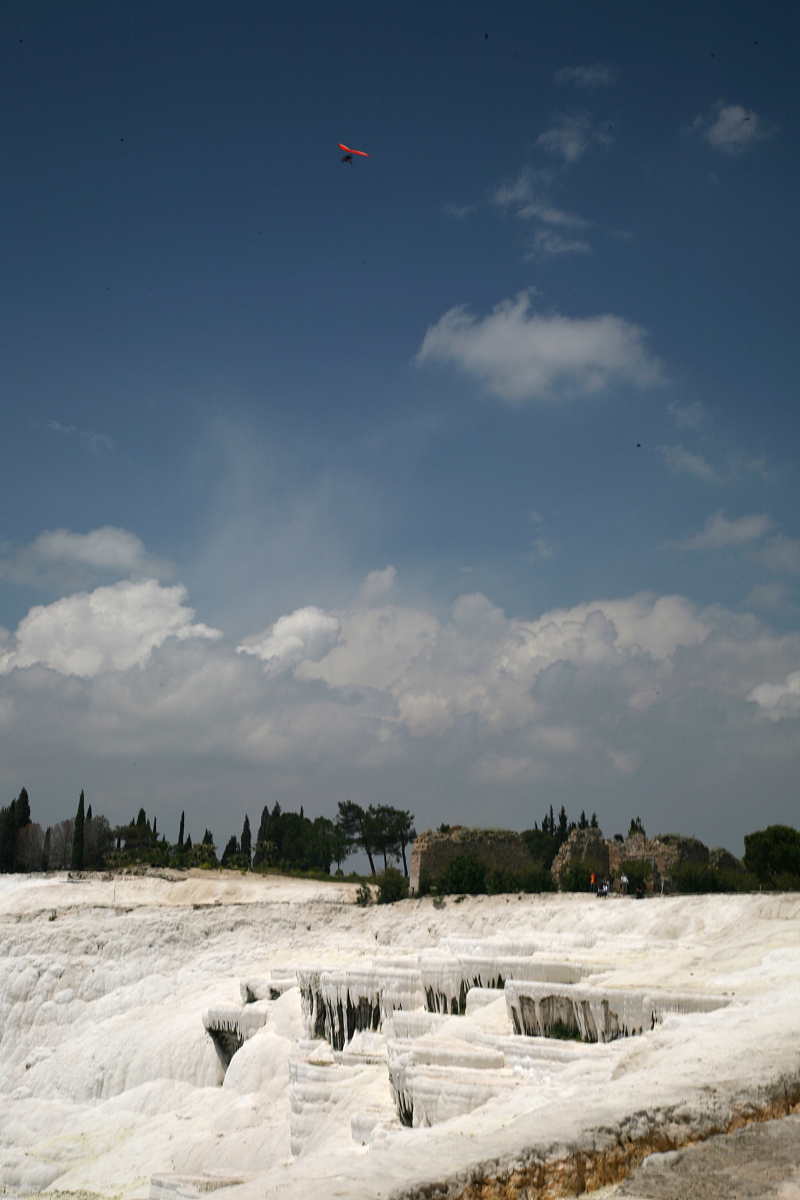 2006年5月10日,土耳其,伊兹密尔(izmir)的棉花堡(pamukkale)以神奇独
