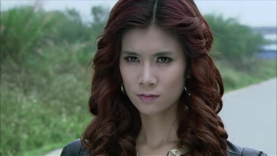 G12特别行动组-未来战士 性感美女杀手劫持押