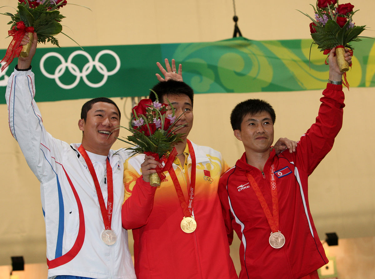 李宁：奥运冠军、品牌创始人、中国体育事业推动者