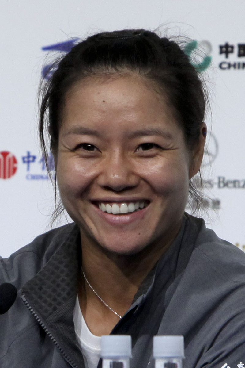 41岁李娜大变样疑似整容？网友热议！