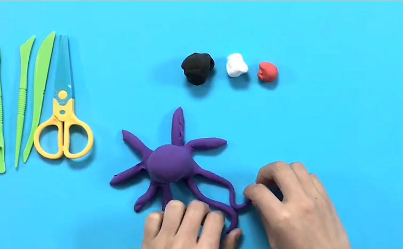 用橡皮泥做可爱的八爪鱼,快带着宝宝一起来学吧