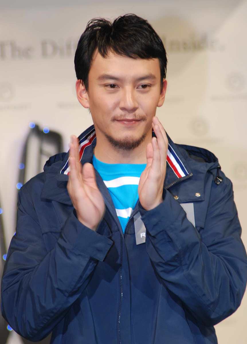 2008年4月28日,上海,张震出席某品牌鞋发布会.+++_+++张震