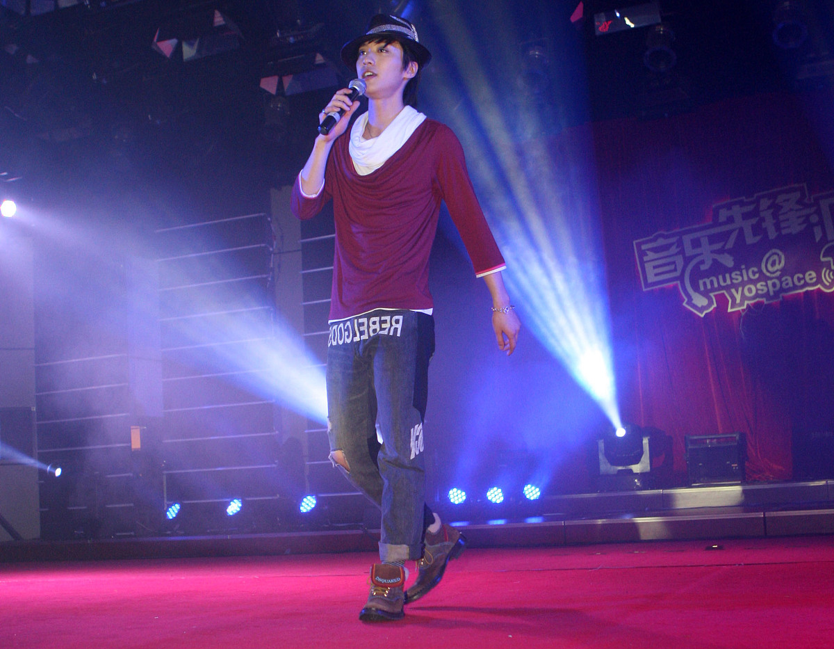 2008年12月19日,北京,2008北京校园音乐演出季的最后一场演唱会在中国