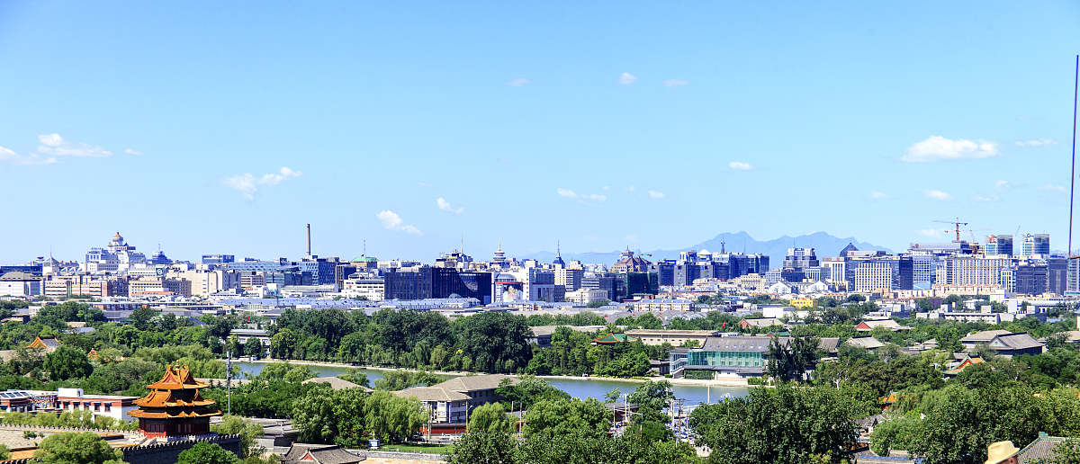 ***_***2014年6月7日,北京已进入夏季,天气晴朗,阳光明媚,空气能见度