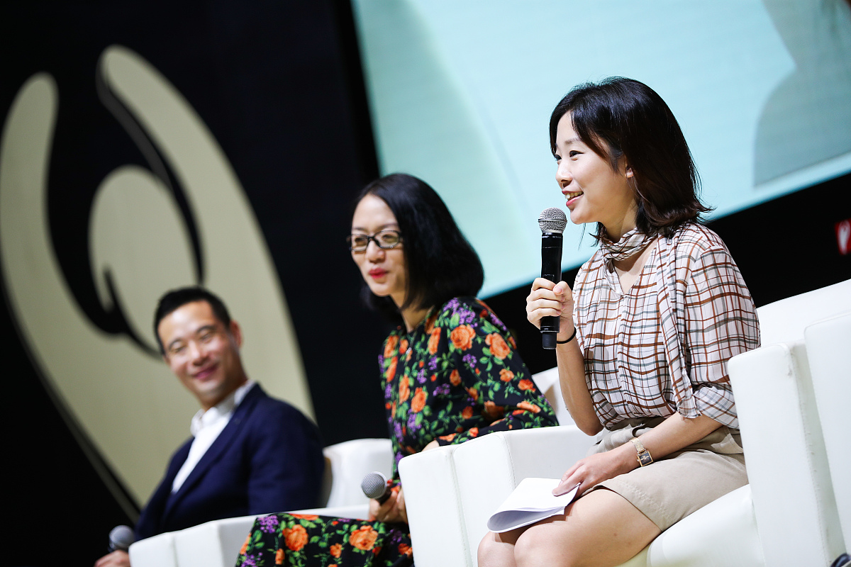 顧芷筠 金融女主持？