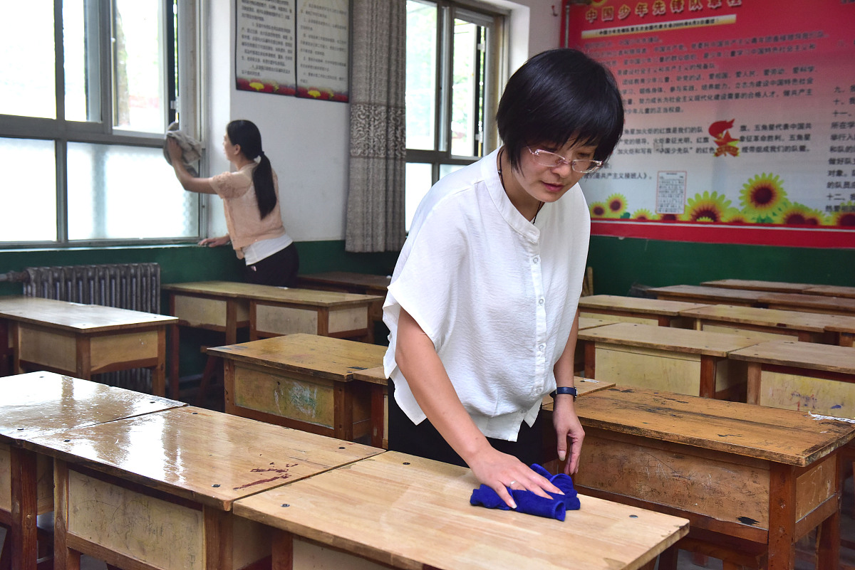 写一篇小学生劳动实践报告