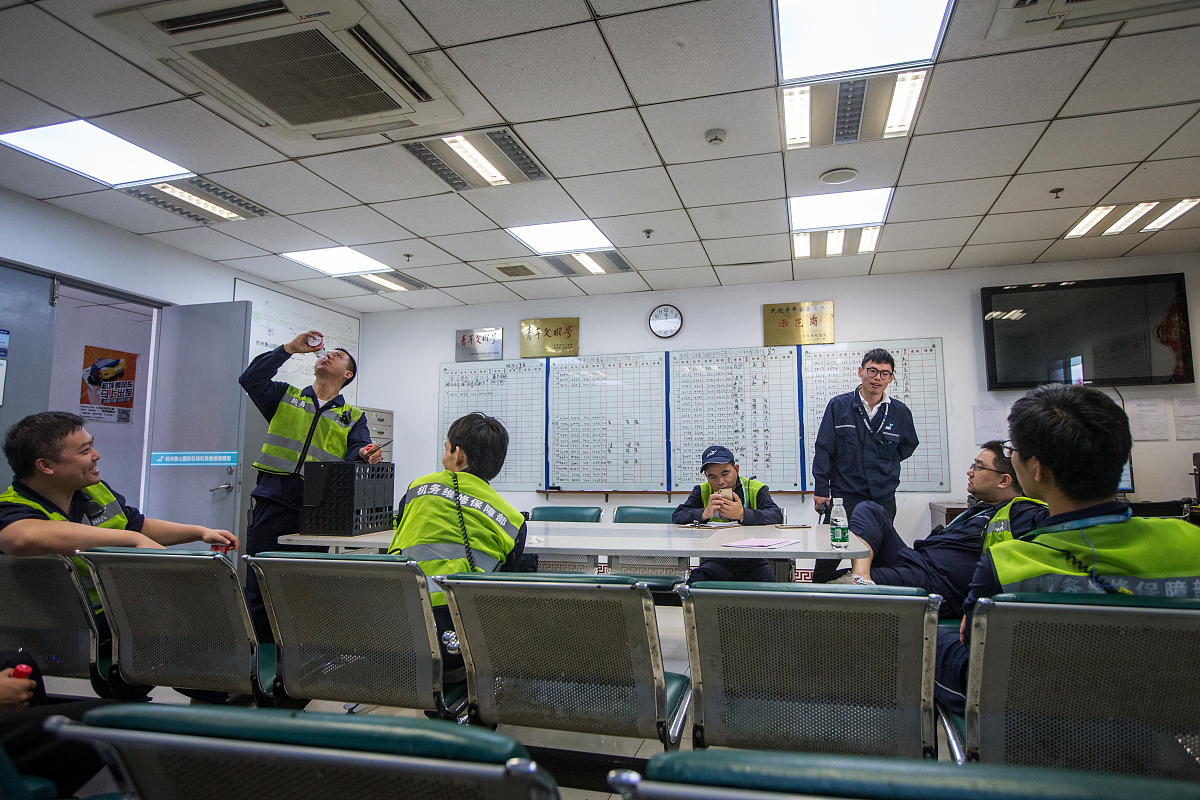 桐柏航空学校机务维修专业2021年招生简章 - 报考条件、流程