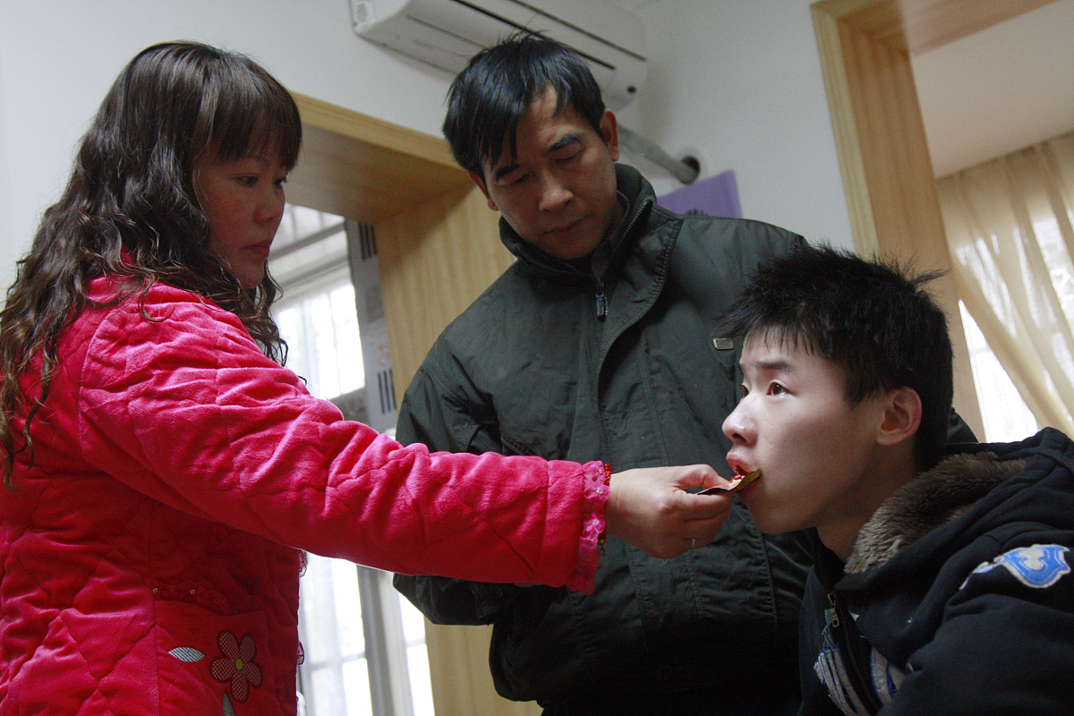 致詹丽萍：愿你永远快乐幸福
