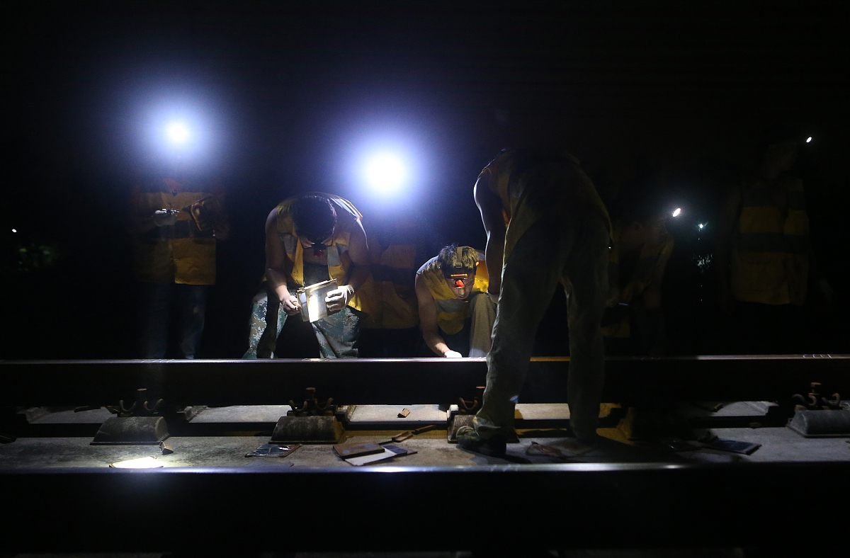 成都铁路运输学校工程机械专业好不好会涉及哪些课程