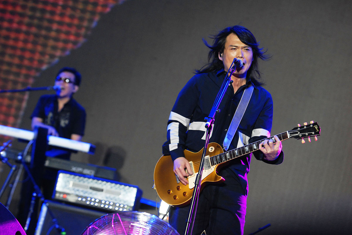 《时间的河流》:一首关于珍惜时光的歌 《时间的河流》:一首关于珍惜时光的歌