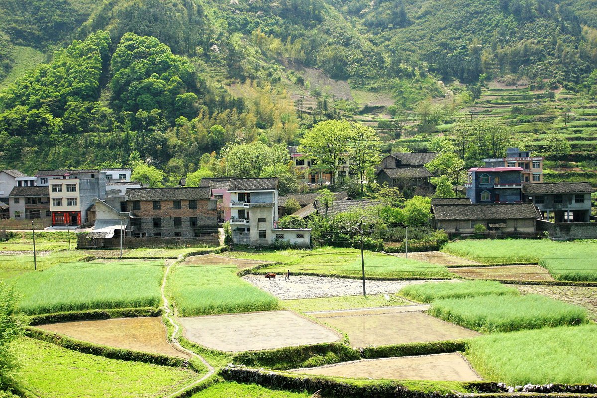 怀化万昌中等专业学校2023年招生电话_招生办联系方式