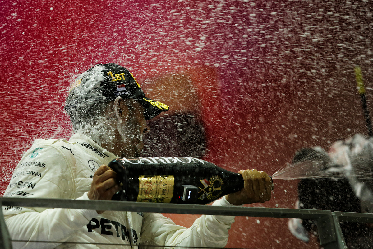 我需要分别针对系统变更、重要操作、物理访问和系统接入等事项执行审批流程文档