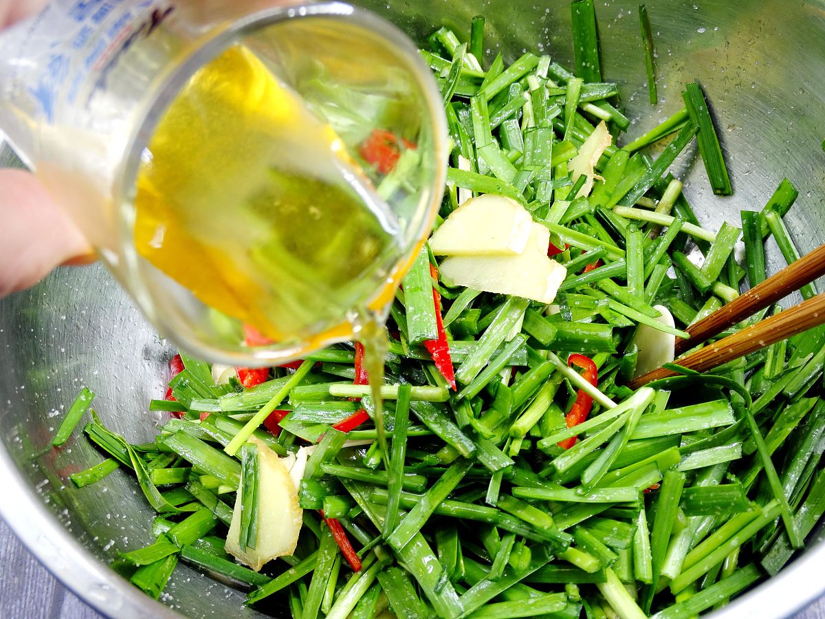 梦见喊大街卖韭菜