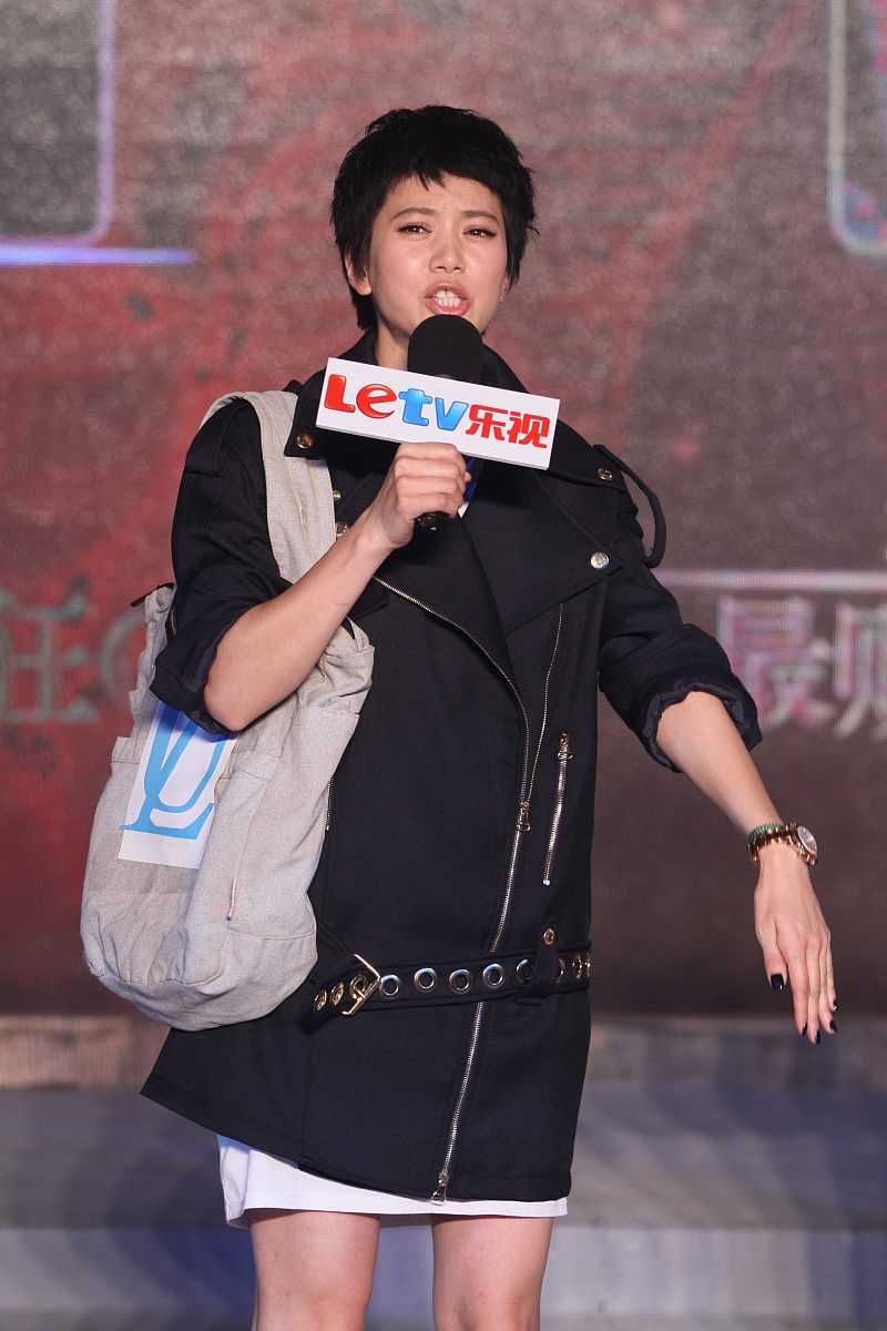 2013年7月25日,北京,电视剧《龙门镖局》古装穿越年会.***_***袁咏仪