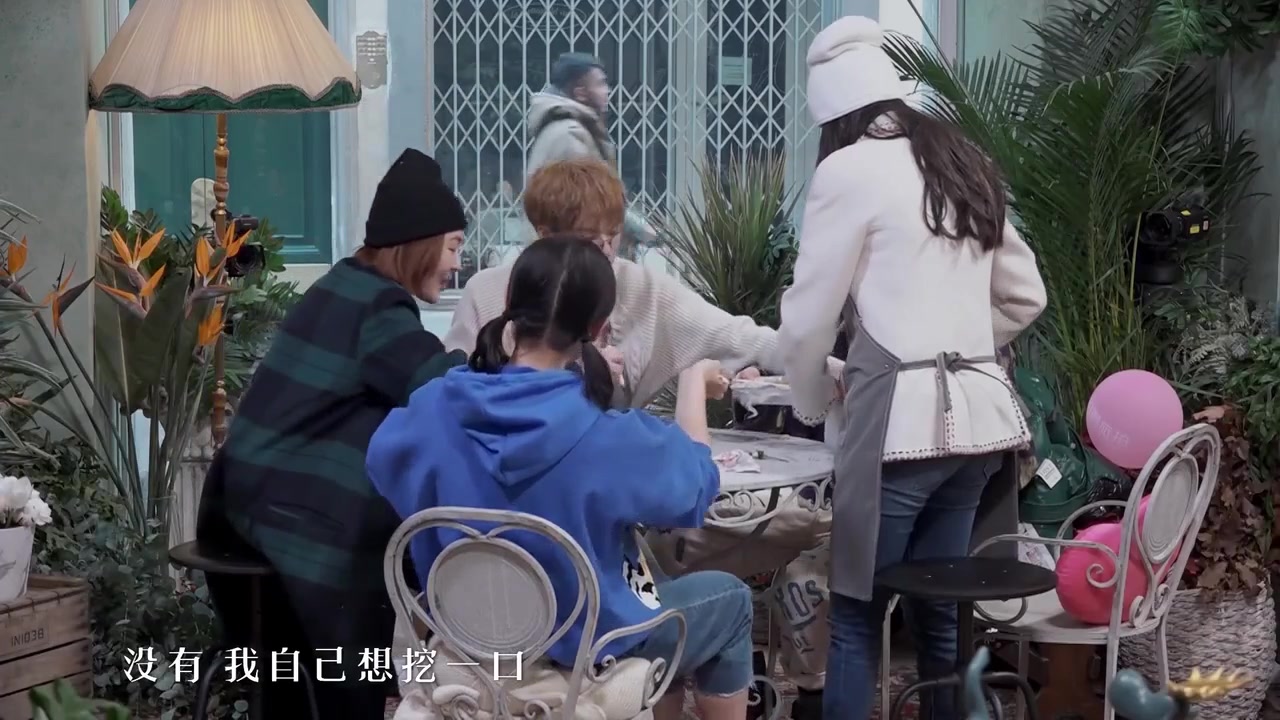 异国他乡吃到“中国菜”,大家气氛好融洽,小S讲事情“扎心”