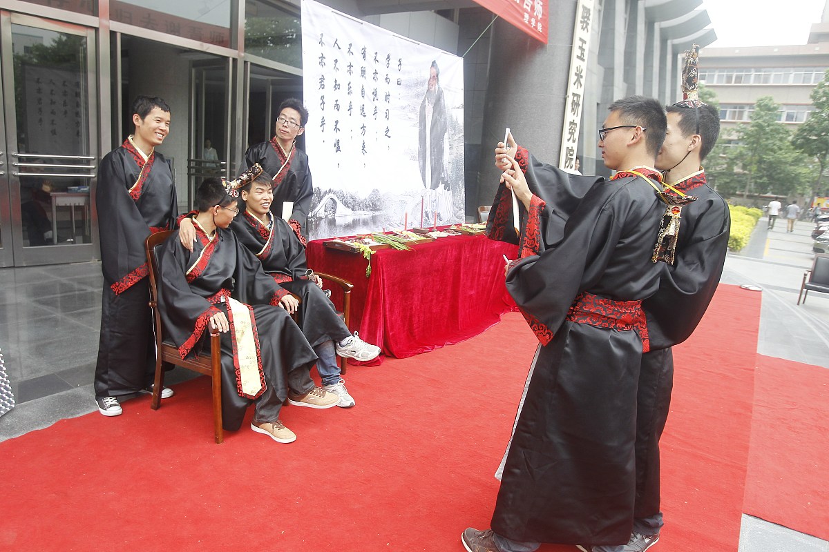 河南经贸职业学院国际经济与贸易专业怎么样？就业前景分析