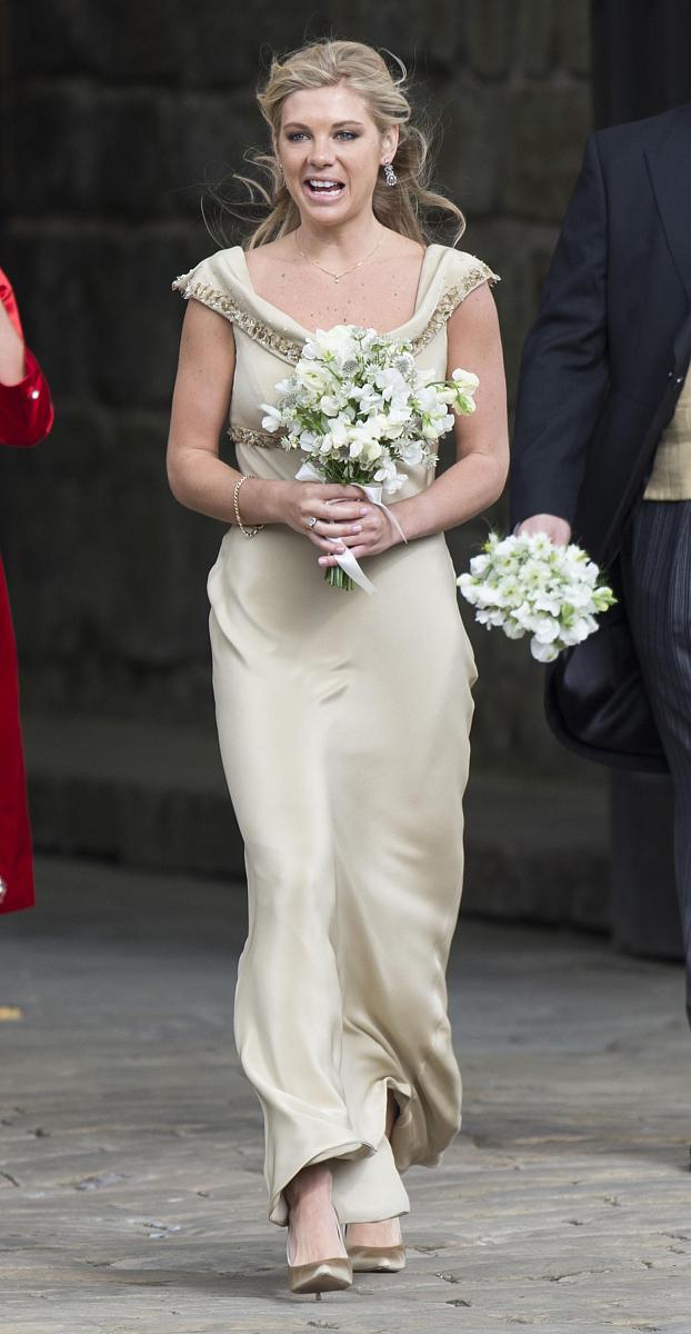 男生说要保持距离，女生应该怎么回复？