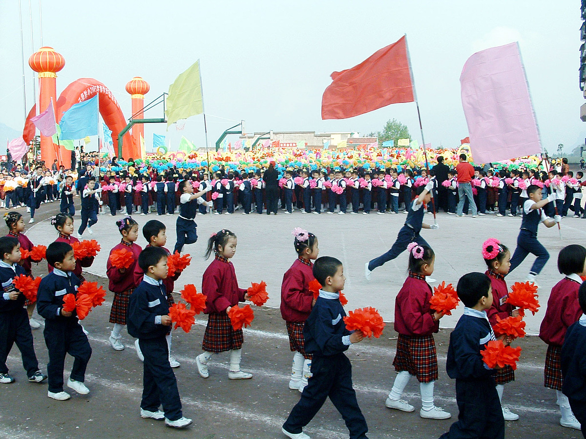 重庆师范幼师学校学幼师专业有年龄限制吗