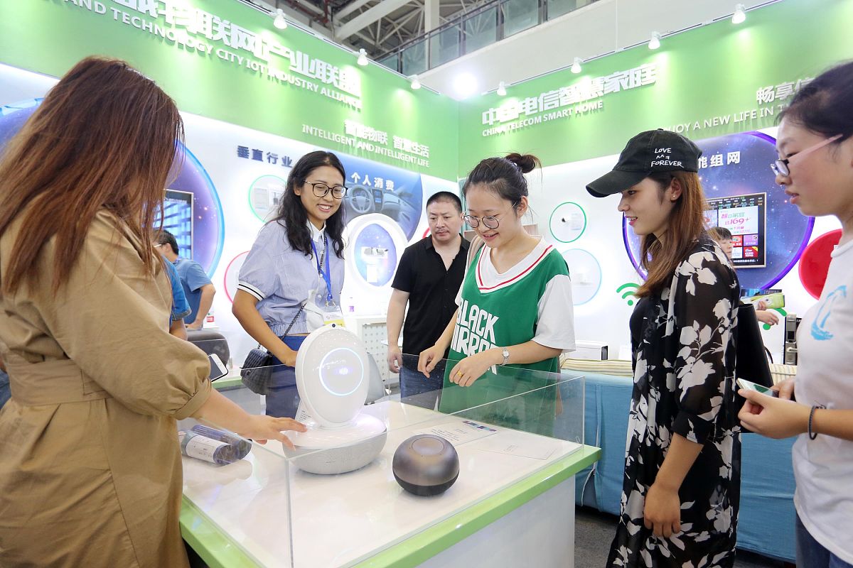 贵州省建设学校2019年模具制造技术专业招生简介 - 培养高素质模具人才